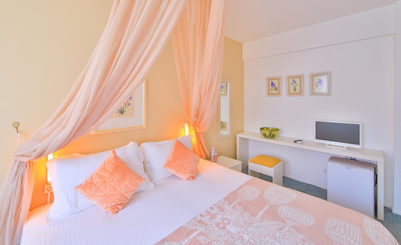 Palas Ilica Çeşme Luaran gambar